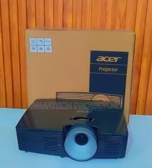 Brand New Acer Projector Lagos , Abuja , Ibadan , Warri , Ph
