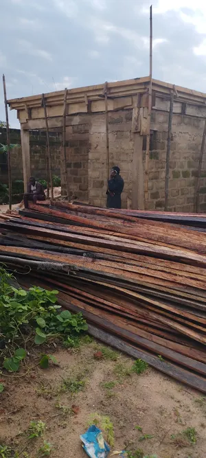 House Roofing Woods