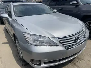 Lexus ES 350 2011 Silver
