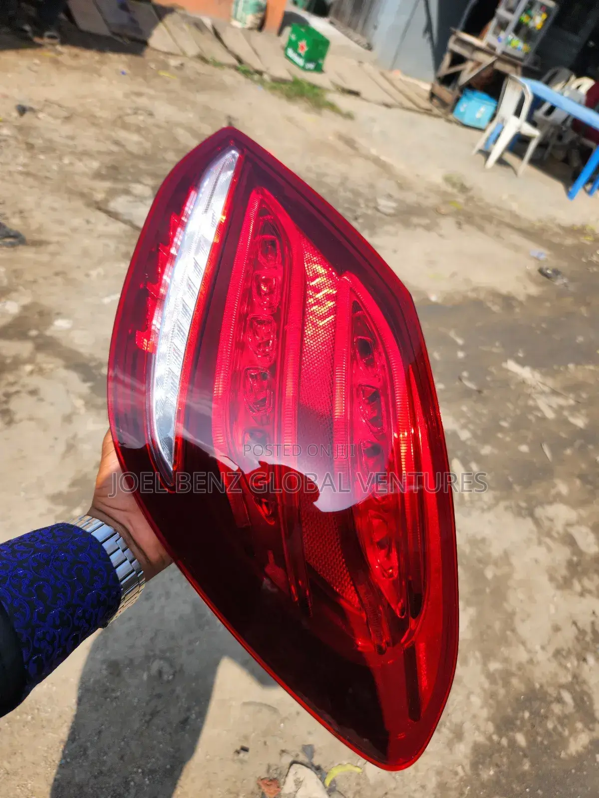 C300 2016 Passenger Backlight