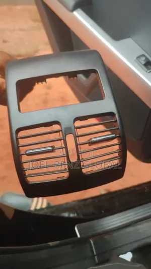 Glk350 2013 Back Ac Vent