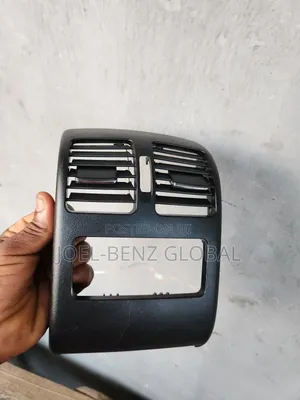 Glk350 2013 Back Ac Vent