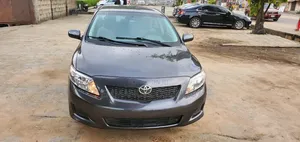Toyota Corolla 2010 Gray