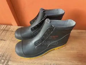 Short Safety Rainboot Beta