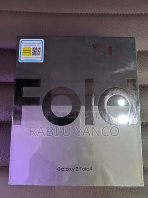 New Samsung Galaxy Z Fold4 256 GB Black