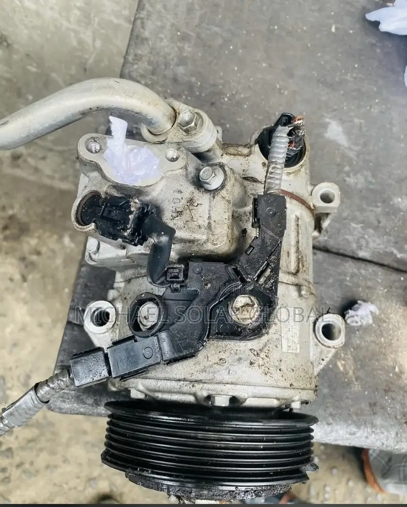 Camry 2012 a/C Compressor