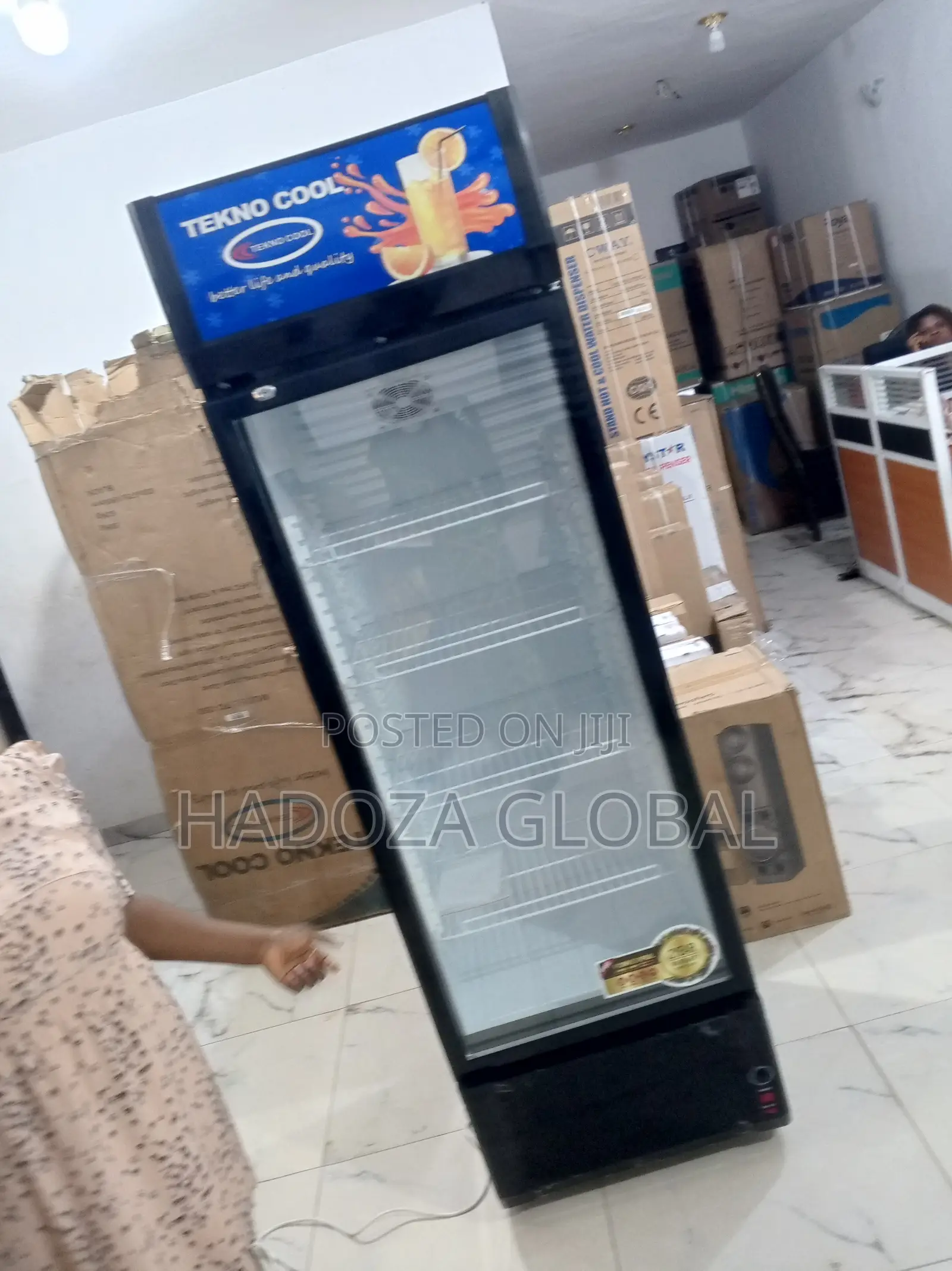 Tekno Cool Tc-350 Beverage Display Cooler