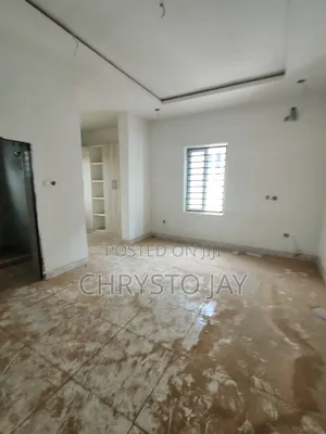 3bdrm Block of Flats in Inside Estate, Wuye for sale