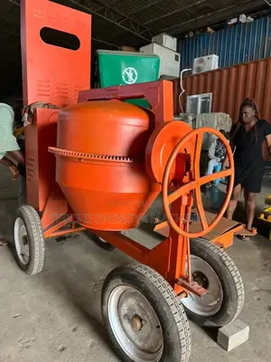 Small Concrete Mixer