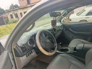 Toyota 4-Runner 2004 Silver