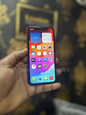 Apple iPhone 11 128 GB Red