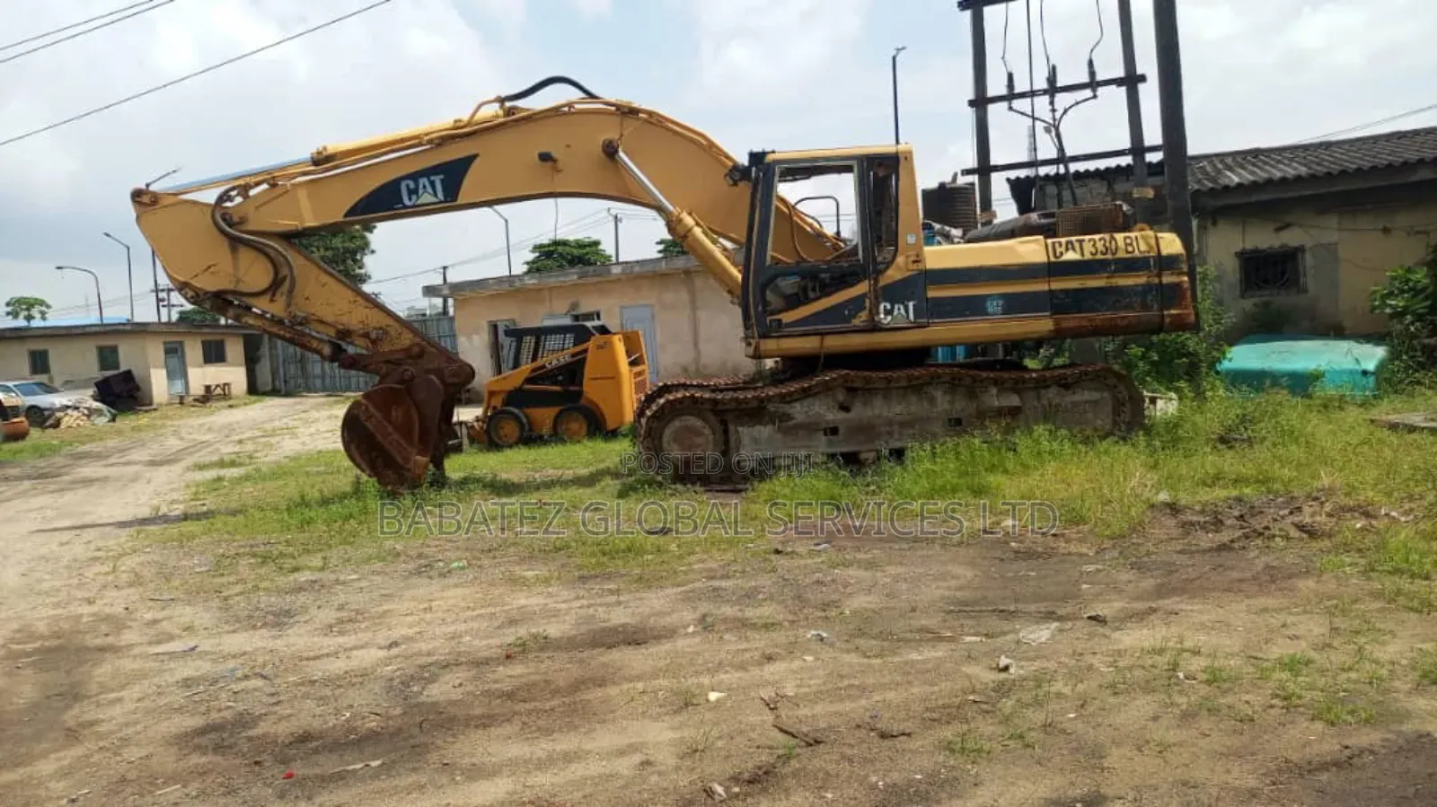 330 Escavator Available for Sale