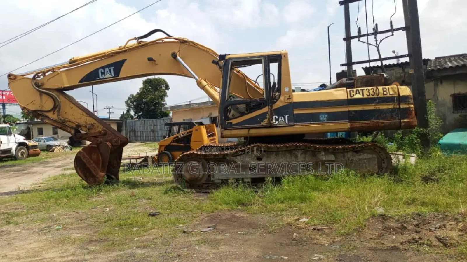 330 Escavator Available for Sale