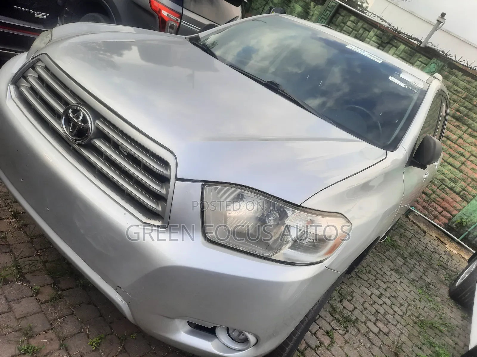 Toyota Highlander SE 2010 Silver