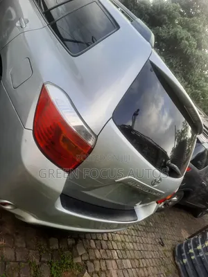 Toyota Highlander SE 2010 Silver