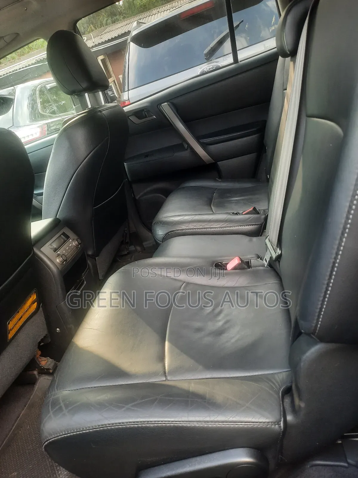 Toyota Highlander SE 2010 Silver
