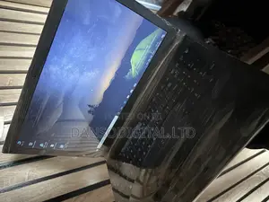 New Laptop Toshiba Satellite Pro C650 8GB Intel Core I3 HDD 500GB