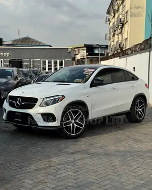 Mercedes-Benz GLE-Class 2016 White