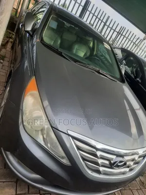 Hyundai Sonata Limited Sedan FWD (2.4L 4cyl 6A) 2013 Gray
