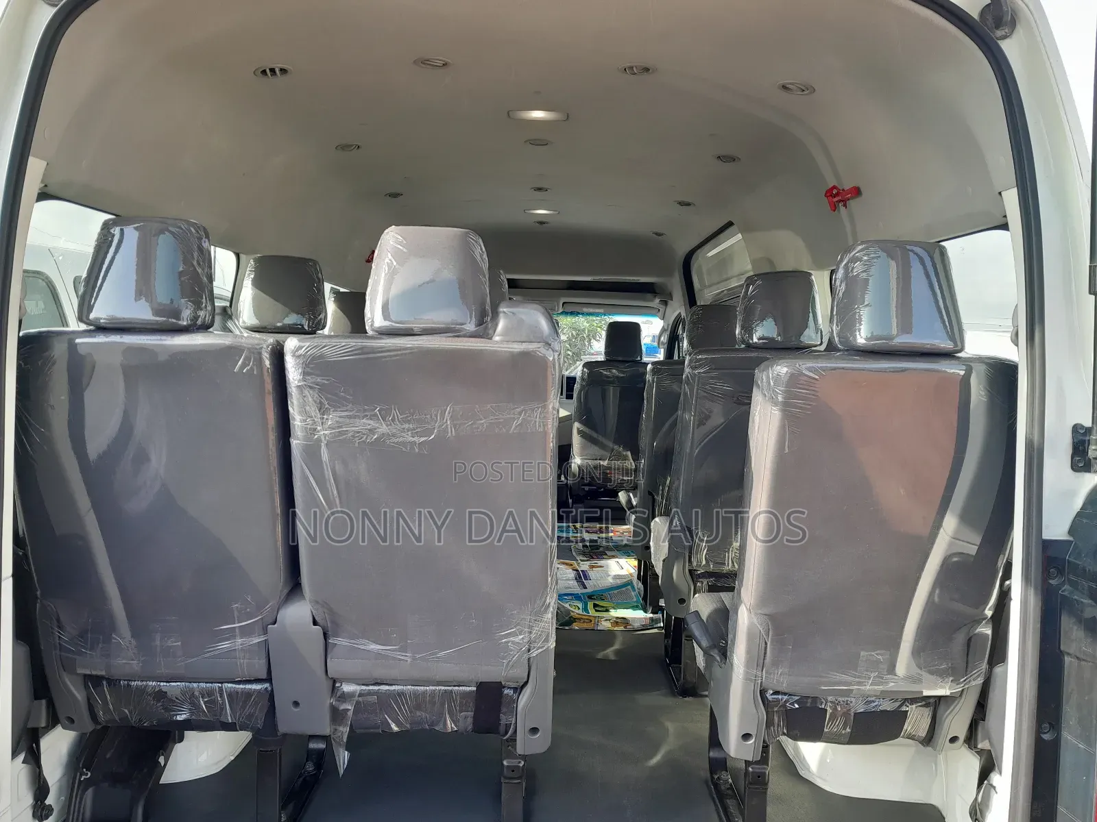 Toyota Grand HiAce 2020 White