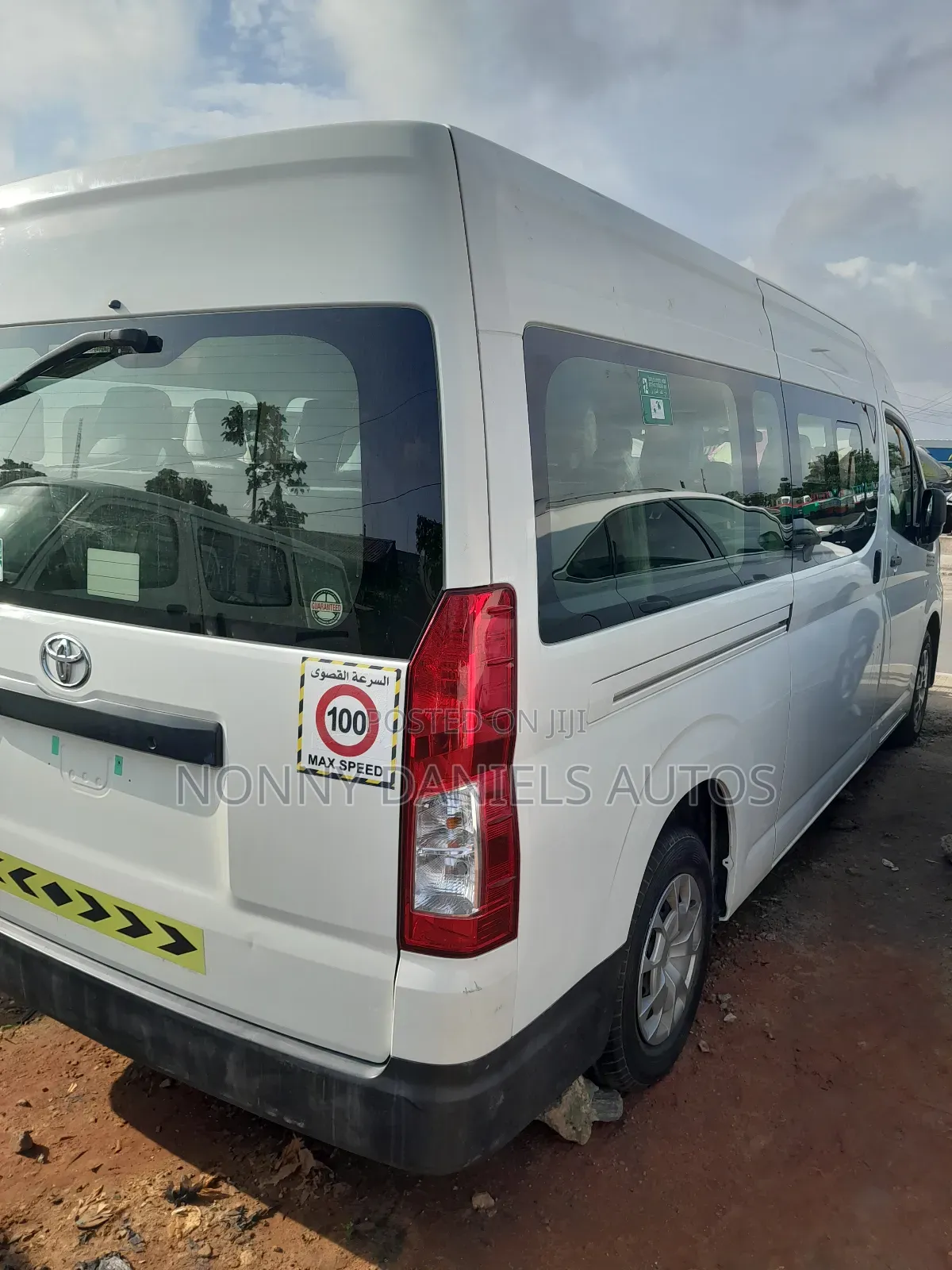 Toyota Grand HiAce 2020 White