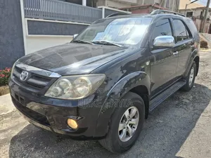 Toyota Fortuner 4.0 AWD 2008 Black