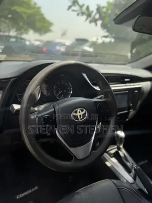 Toyota Corolla 2017 Black