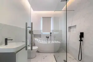 2 Bedroom Penthouse - Shortlet