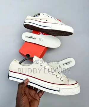 Converse Chuck Taylor All Star Low