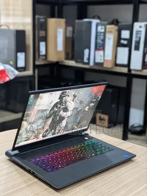 Laptop Dell Alienware M16 R1 32GB Intel Core I7 SSD 1T