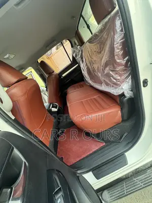 Toyota Hilux 2018 White