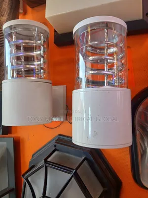 Led Fence Light Is Available