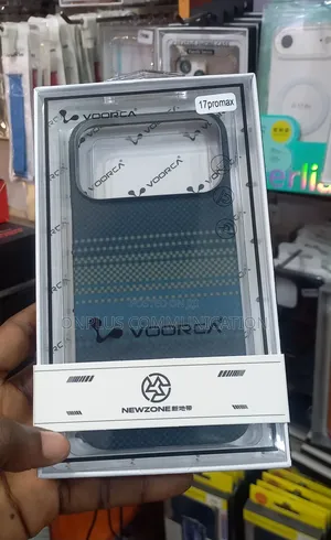 Voorca 17, 17pro and 17promax Carbon Fiber Case