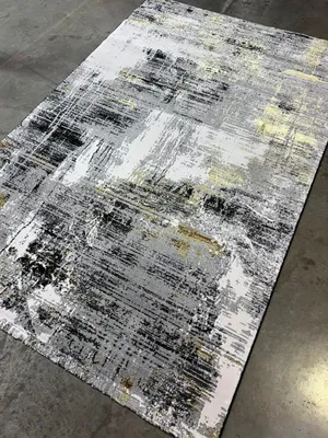 Quality Center Table Rug Available in Sizes