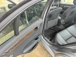 Mercedes-Benz C300 2009 Gray