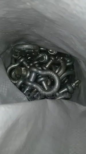 Quality D Shackle