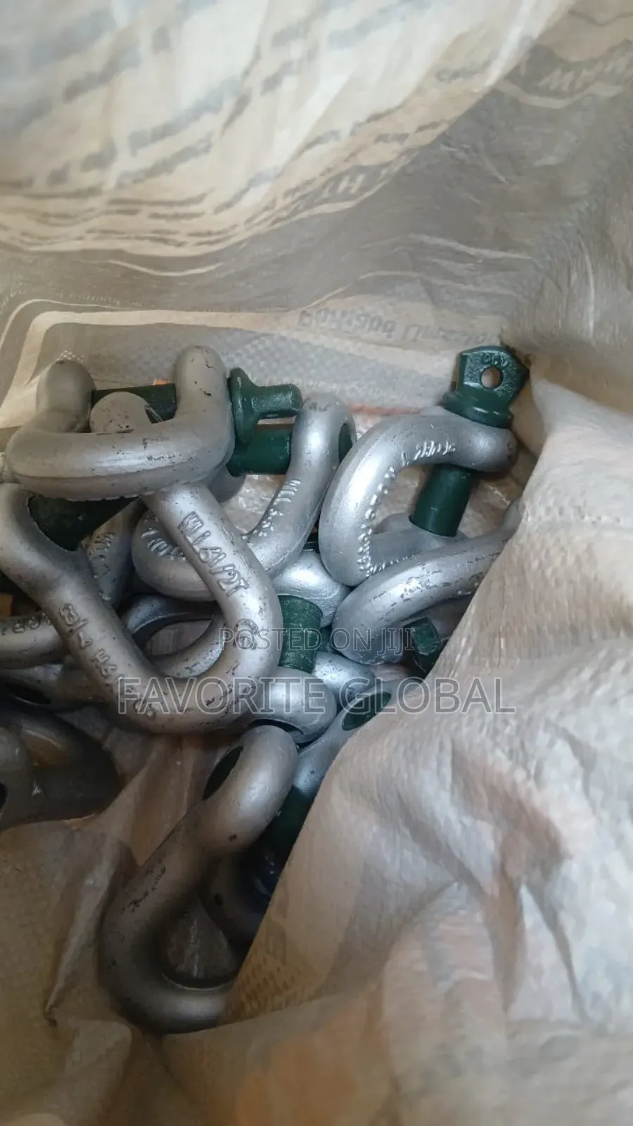 Quality D Shackle