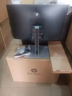 New Desktop Computer HP EliteOne 800 G3 8GB Intel Core I5 SSD 256GB