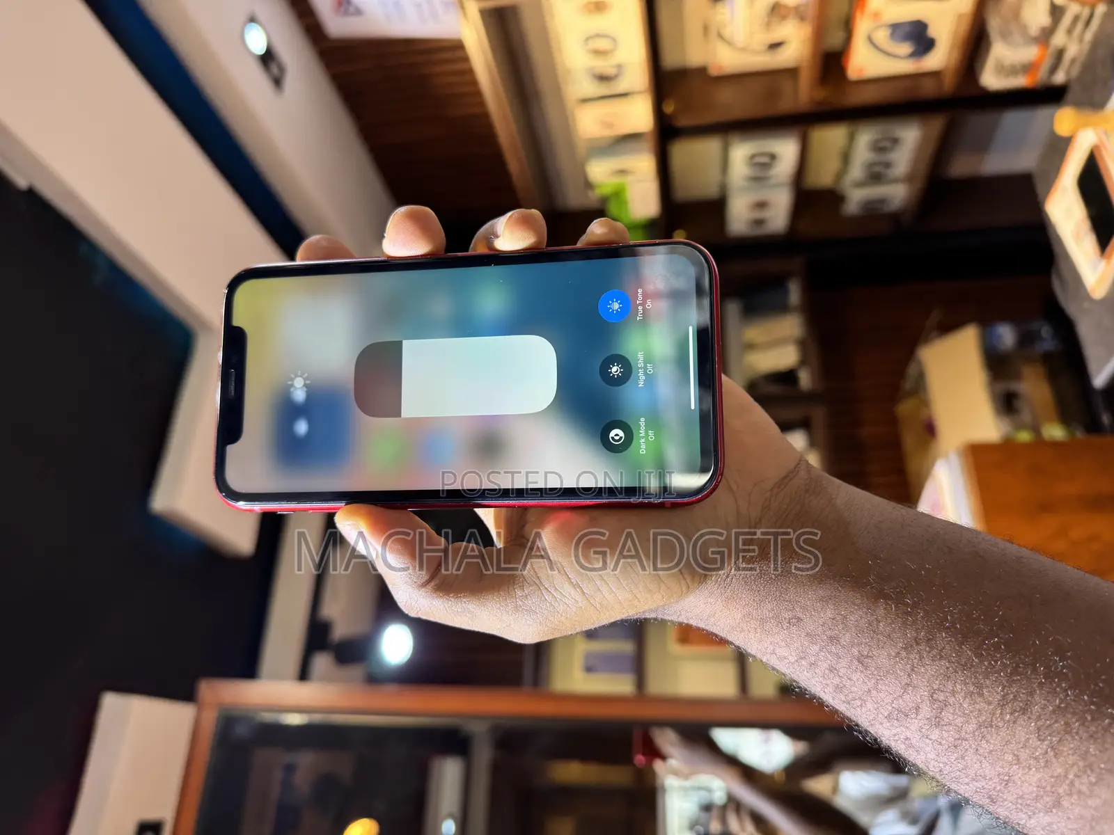 Apple iPhone XR 64 GB Red
