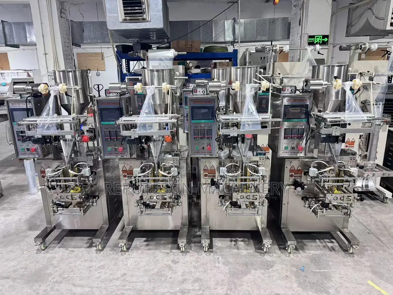 Four-Side Sealing Packaging Machine for Detergent Liquid
