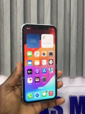 Apple iPhone XR 256 GB White