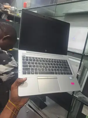 Laptop HP EliteBook 840 G5 16GB Intel Core I7 SSD 512GB