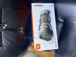 JBL Charge 5