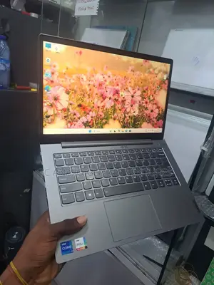 Laptop Lenovo ThinkBook 14s Gen 2 16GB Intel Core I7 SSD 512GB