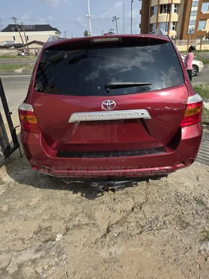 Toyota Highlander 2010 Red
