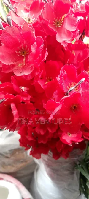 Artificial Flower Vase ( High Quality)