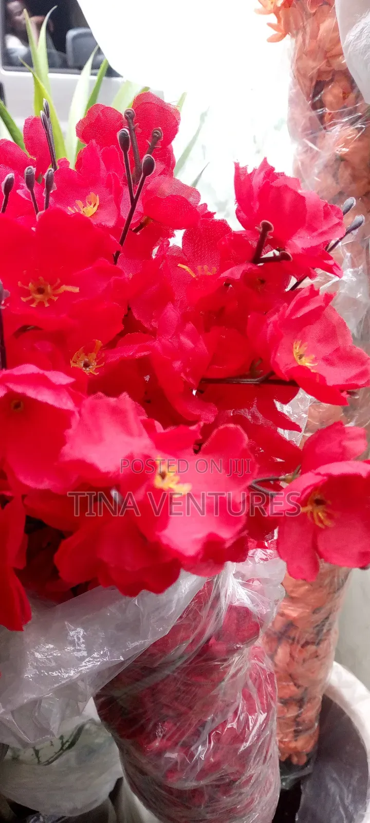 Artificial Flower Vase ( High Quality)