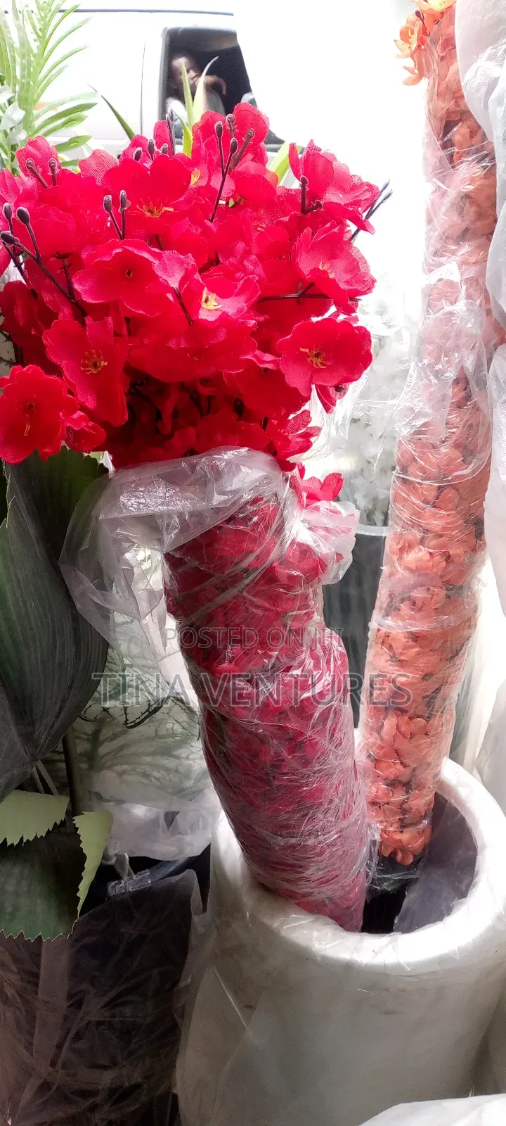 Artificial Flower Vase ( High Quality)