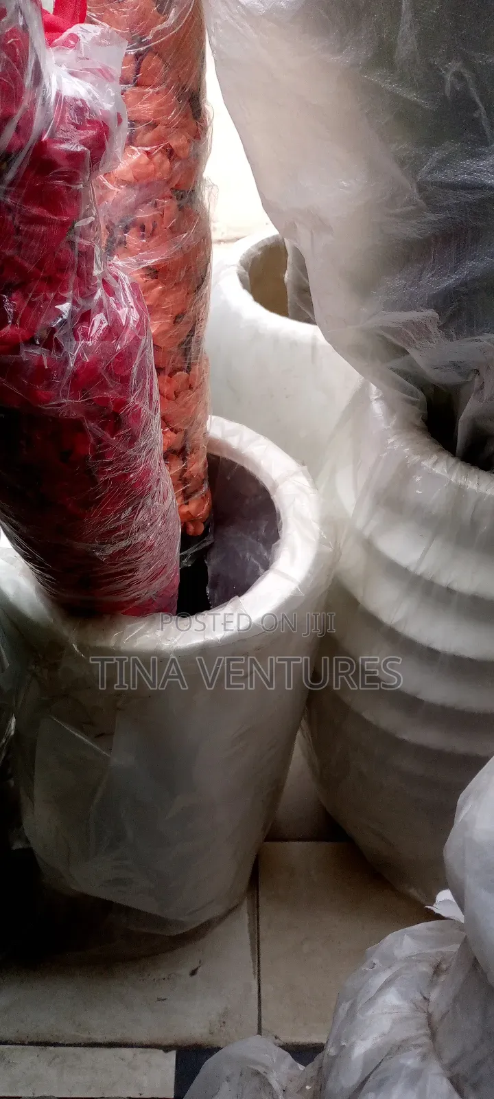 Artificial Flower Vase ( High Quality)
