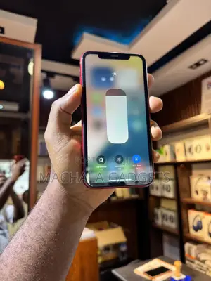 Apple iPhone XR 128 GB Red